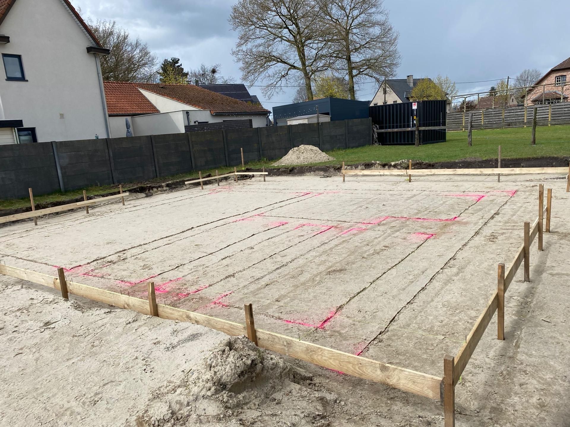 Jean pierre dewit en zoon grondwerken 22 04 09 fundering uitgelijnd